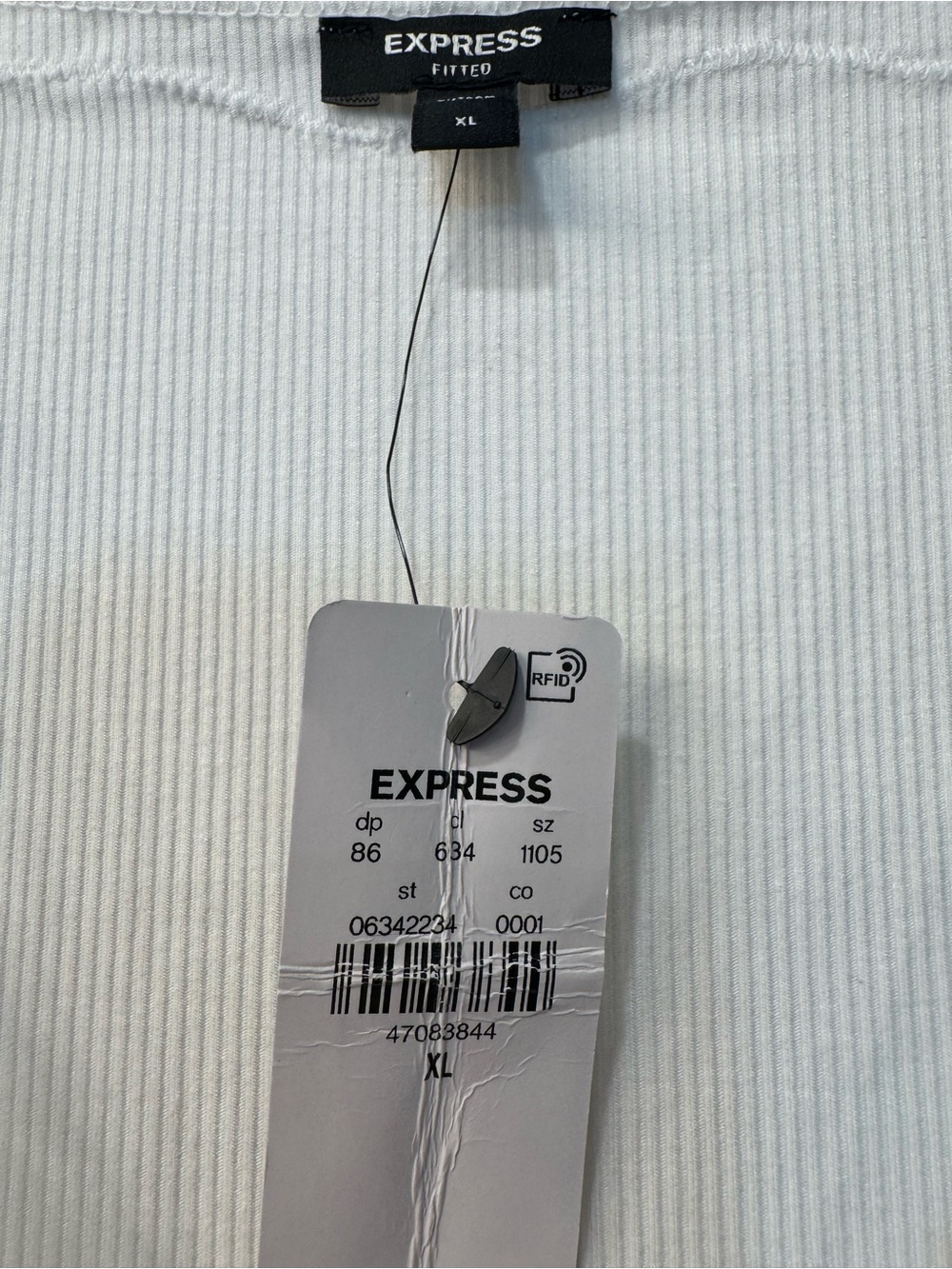 NWT Express White Lace-Trim V-Neck Short Sleeve Top - Picture 5 of 5